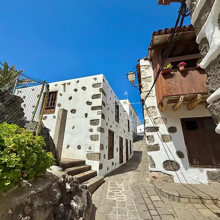 Дом отдыха Casa Jarana, Private House With Jacuzzi Near The Sea Лас-Агуас