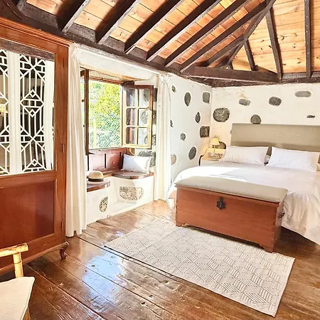 Feriehus Casa Jarana, Private House With Jacuzzi Near The Sea Las Aguas