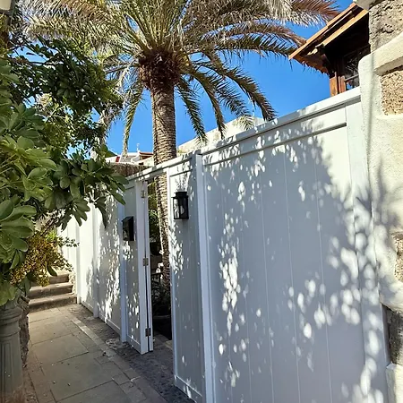 Holiday home Casa Jarana, Private House With Jacuzzi Near The Sea Las Aguas