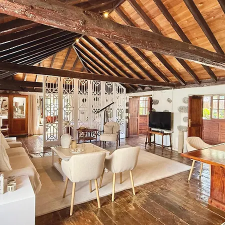 Casa Jarana, Private House With Jacuzzi Near The Sea Holiday home *